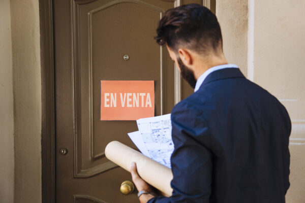 ¿Necesitas Vender Tu Propiedad? Descubre Cómo Obtener un Adelanto de Dinero